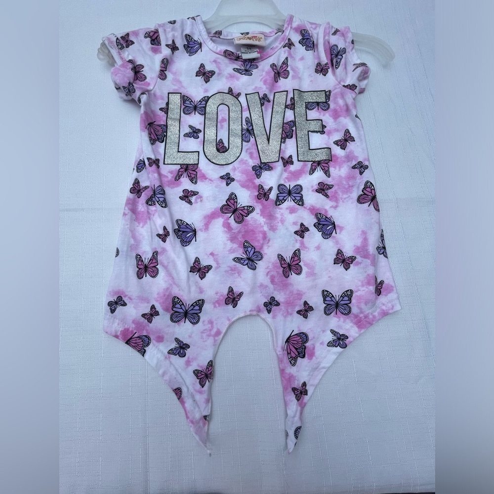 Girls heart pink| Short Sleeve t-shirt | Size: 5/6